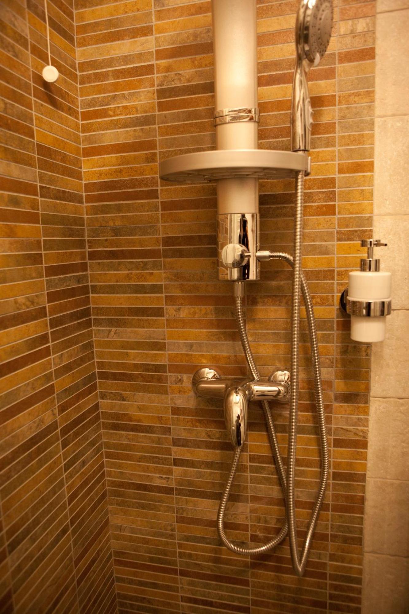 19Venti Bed & Breakfast Lecce Ruang foto