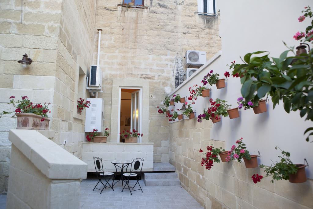 19Venti Bed & Breakfast Lecce Bagian luar foto